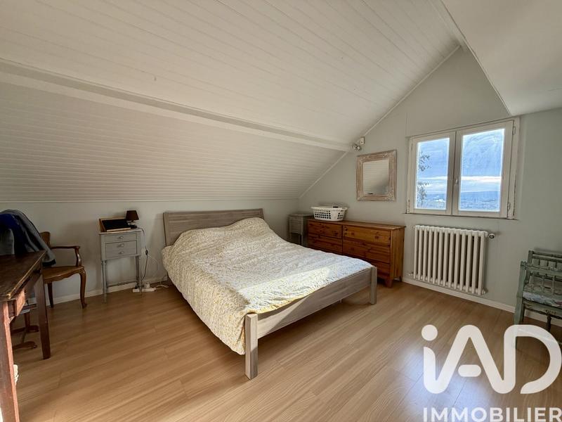 Maison - 160 m² - 8 pièces