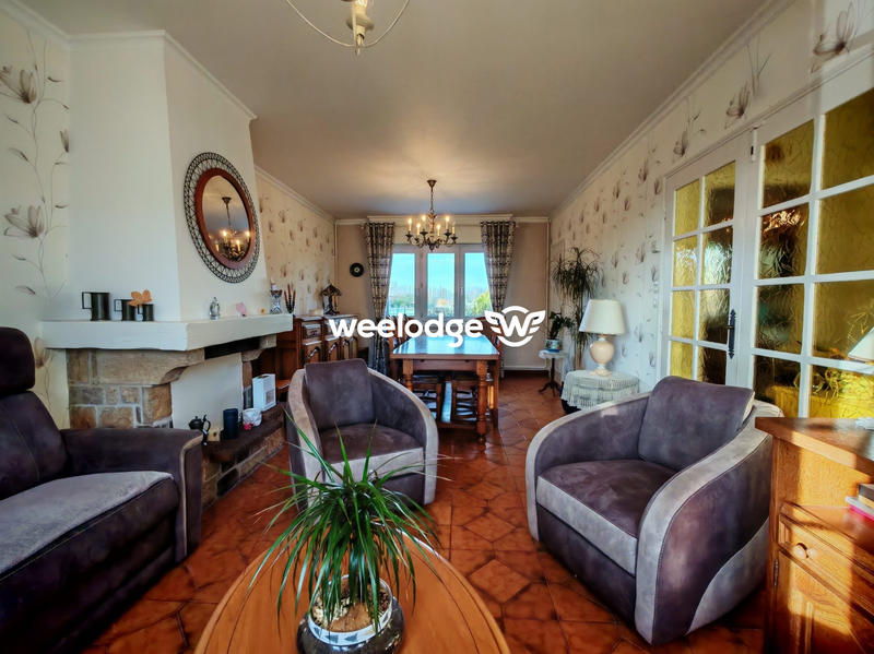 Maison - 83 m² - 5 pièces