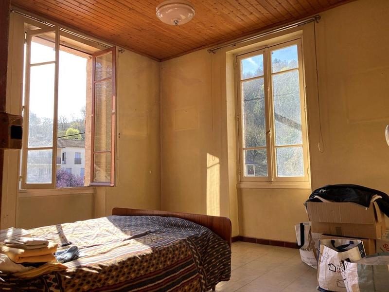 Maison - 145 m² - 8 pièces