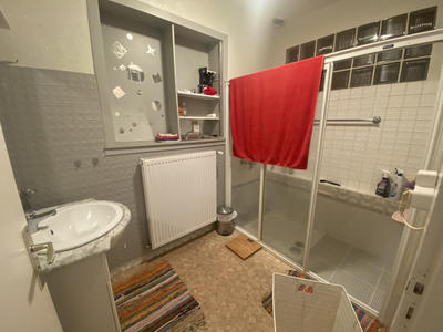 Propriété - 210 m² - 11 pièces