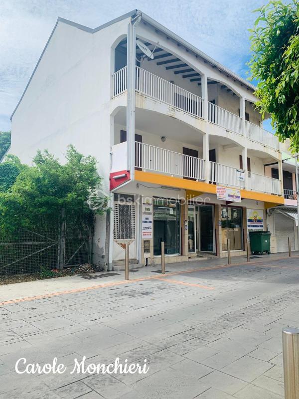 Immeuble - 300 m² - 9 pièces