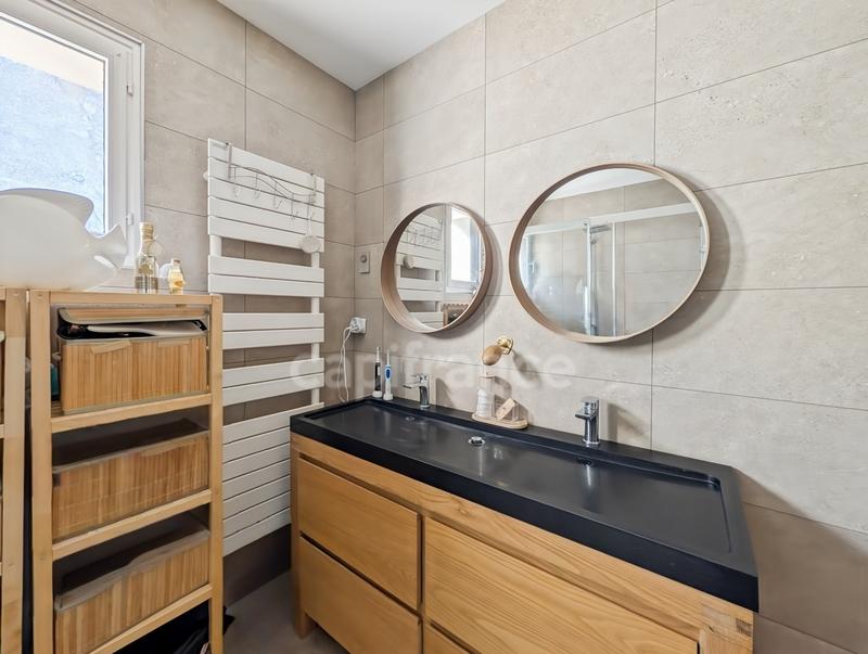 Maison - 185 m² - 5 pièces