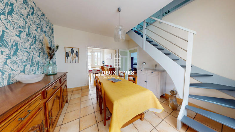 Maison - 143 m² - 6 pièces