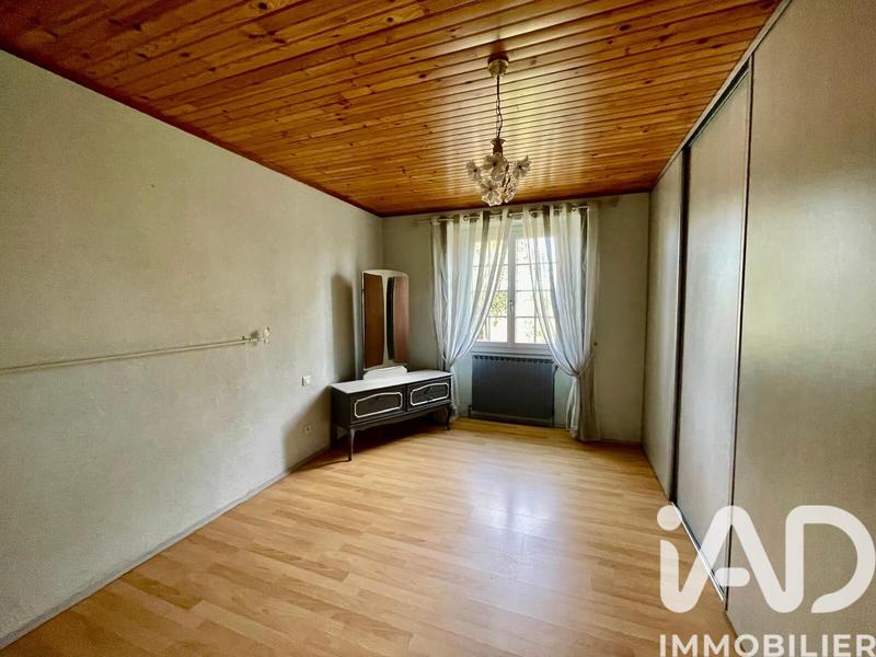 Maison - 195 m² - 5 pièces