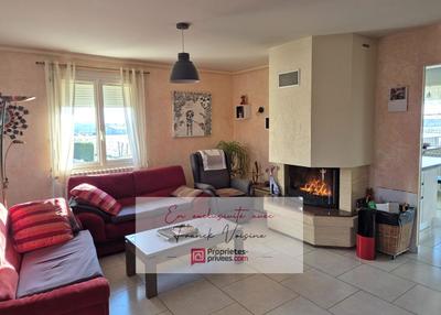 Maison - 109 m² - 7 pièces