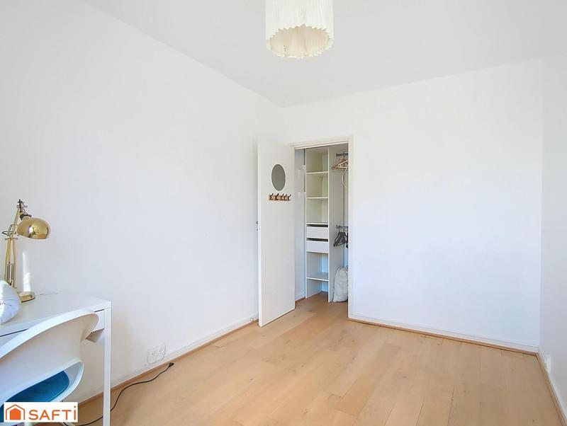 Appartement - 64 m² - 4 pièces