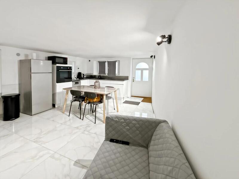 Maison - 83 m² - 5 pièces