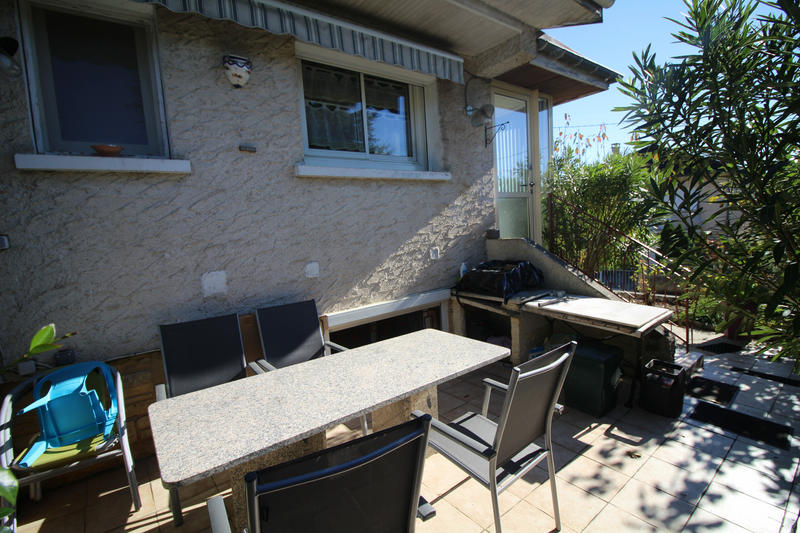 Maison - 102 m² - 6 pièces