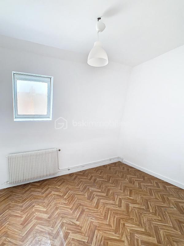 Maison - 60 m² - 5 pièces