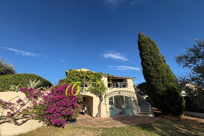 Maison - 126 m² - 4 pièces