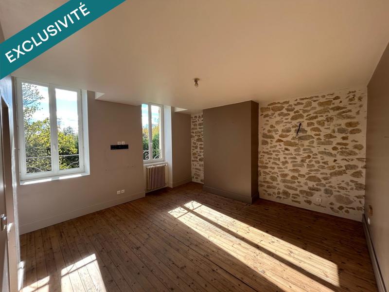 Maison - 214 m² - 6 pièces