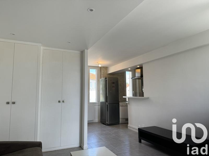 Studio - 30 m² - 1 pièce