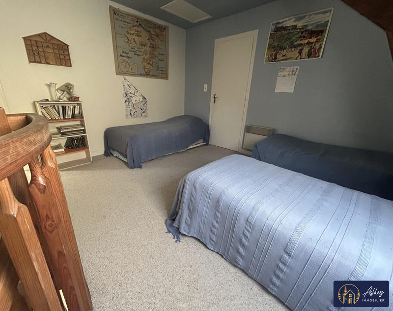 Maison ancienne - 257 m² - 11 pièces