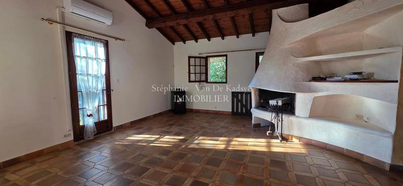 Maison - 98 m² - 5 pièces