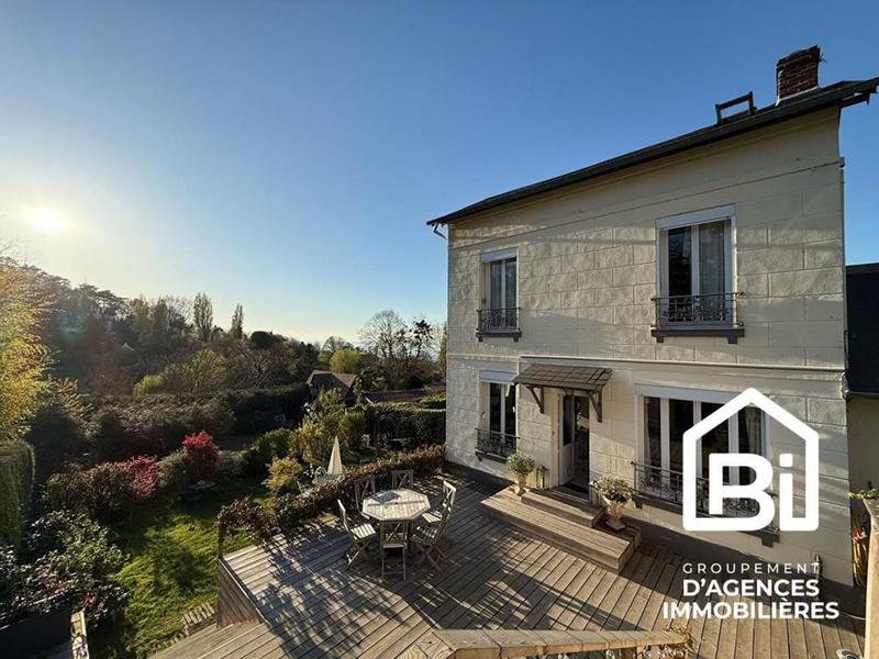 Maison - 96 m² - 4 pièces