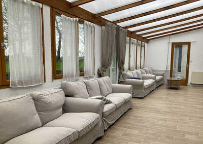 Maison - 528 m² - 25 pièces