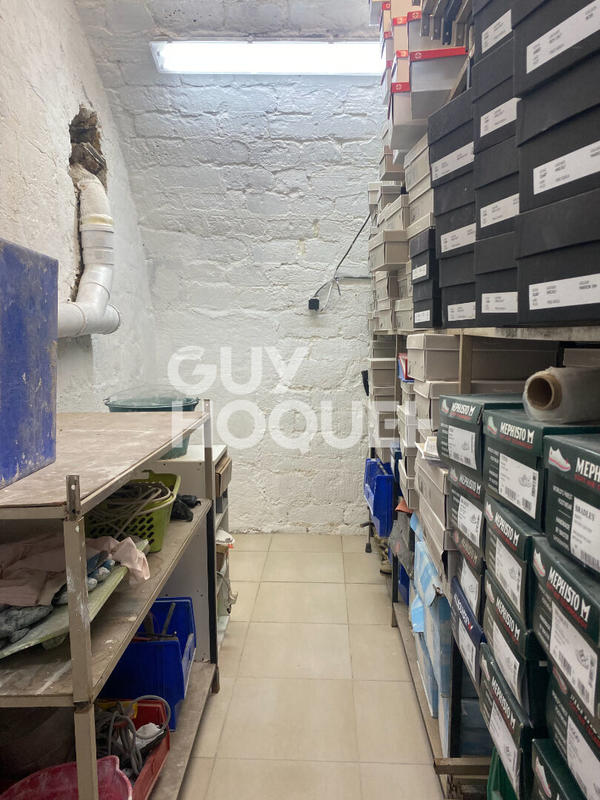 Local d'activité / Entrepôt - 38 m²