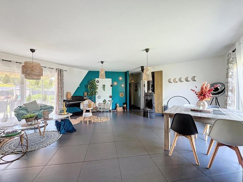 Maison - 160 m² - 5 pièces