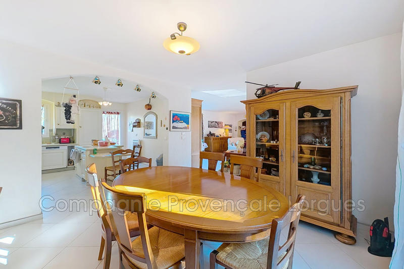 Villa - 115 m² - 4 pièces