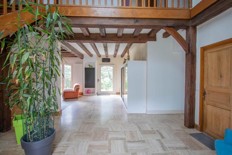 Maison - 279 m² - 8 pièces