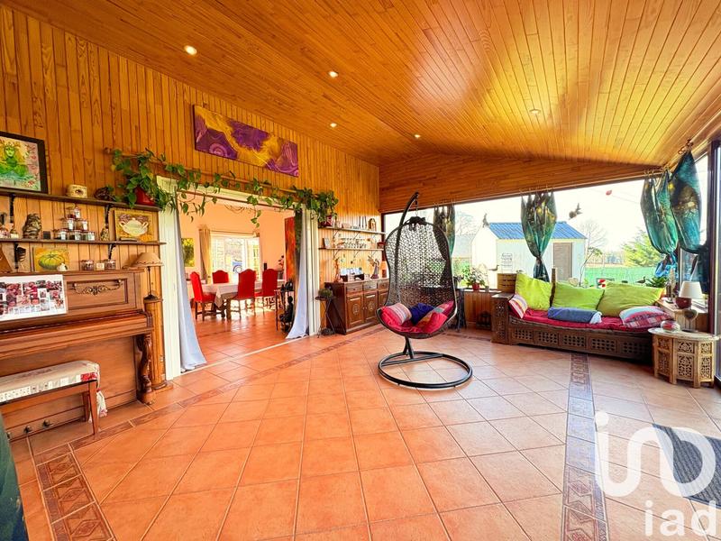 Maison - 252 m² - 10 pièces