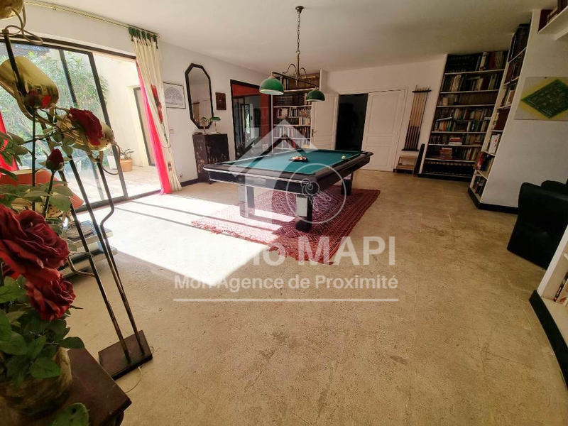 Maison - 478 m² - 14 pièces