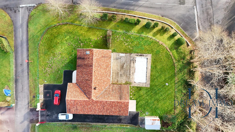 Maison contemporaine - 143 m² - 5 pièces