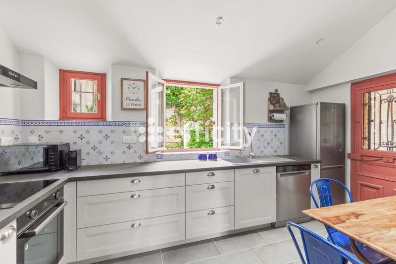 Maison - 125 m² - 6 pièces