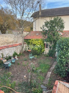 Maison - 80 m² - 5 pièces