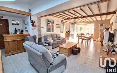 Maison - 146 m² - 6 pièces