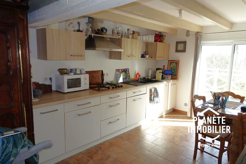 Maison ancienne - 240 m² - 12 pièces