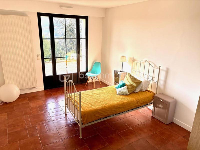 Demeure - 564 m² - 19 pièces