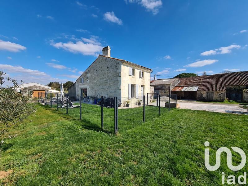 Maison de campagne - 90 m² - 3 pièces