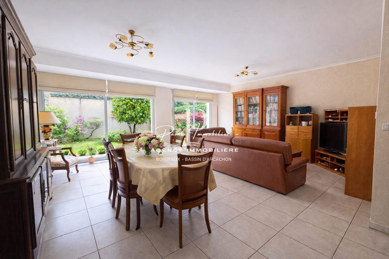 Maison - 145 m² - 5 pièces