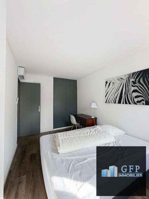 Appartement - 81 m² - 4 pièces