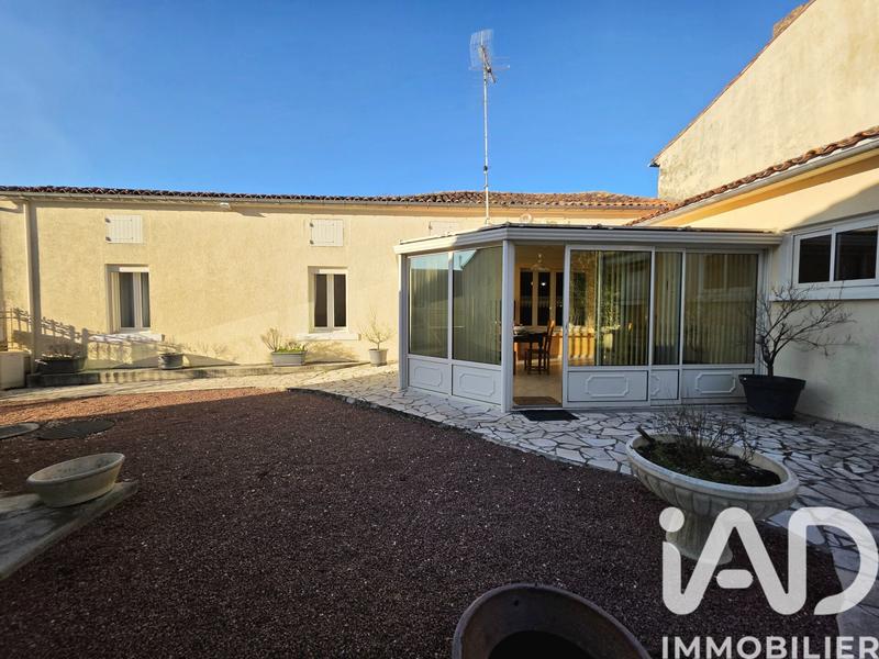 Maison de village - 139 m² - 6 pièces