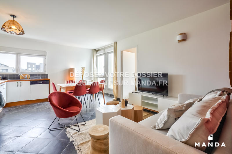 Chambre - 10 m² - 5 pièces