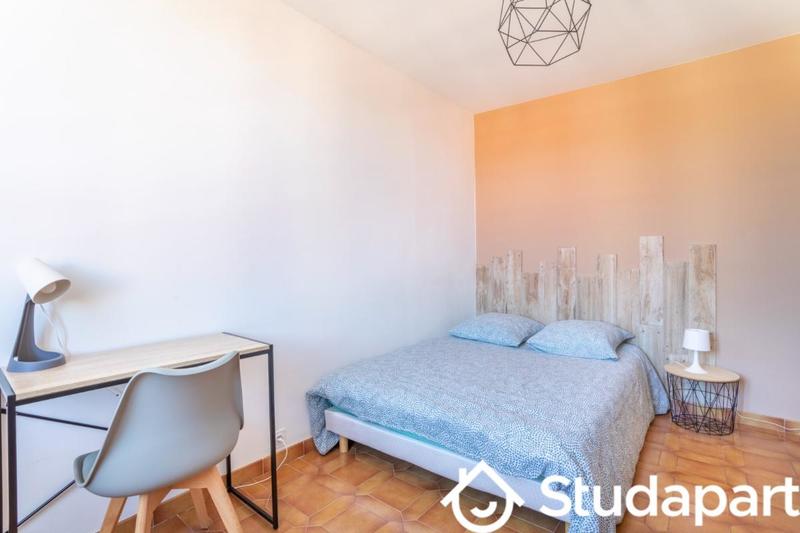 Chambre - 16 m² - 1 pièce