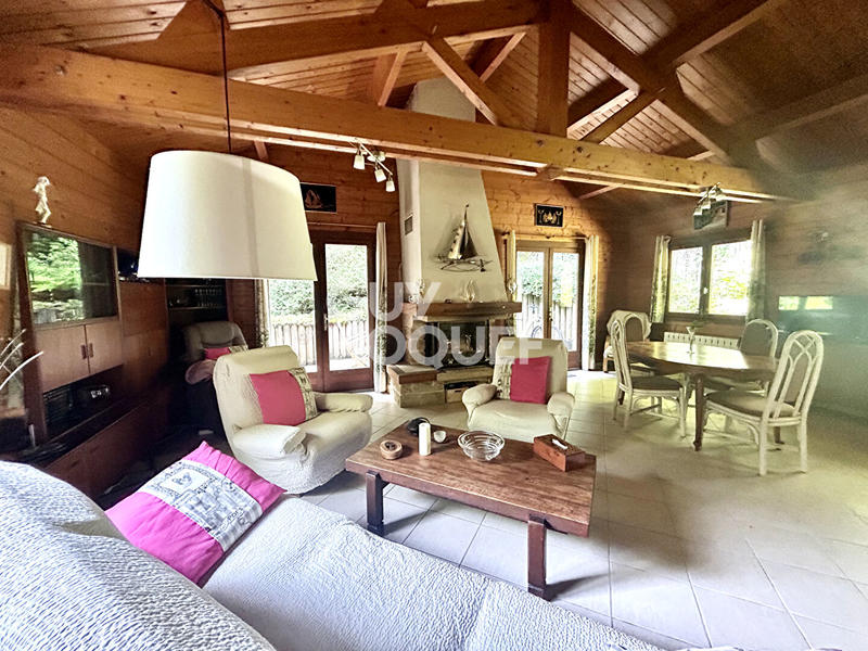 Maison - 82 m² - 4 pièces