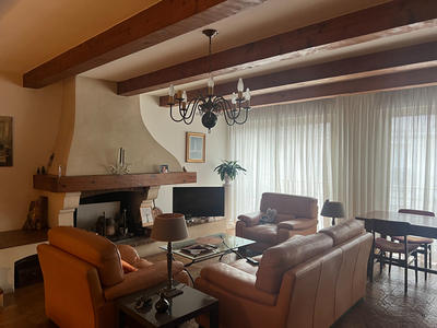 Appartement - 107 m² - 4 pièces