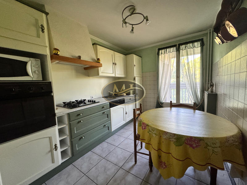 Appartement - 73 m² - 4 pièces