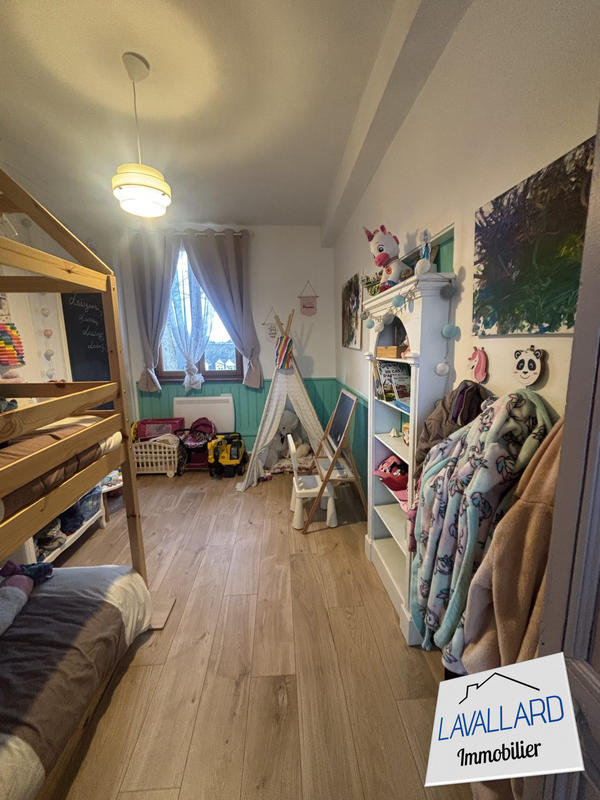 Château - 240 m² - 7 pièces