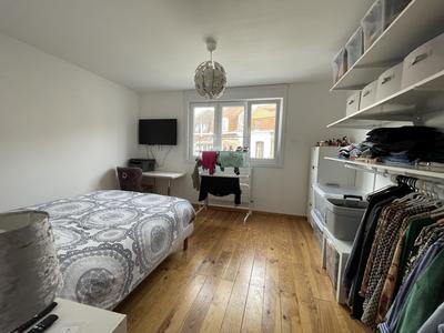 Maison - 73 m² - 5 pièces