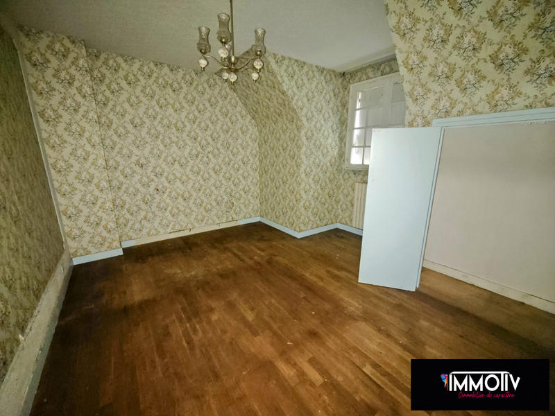 Maison - 142 m² - 7 pièces