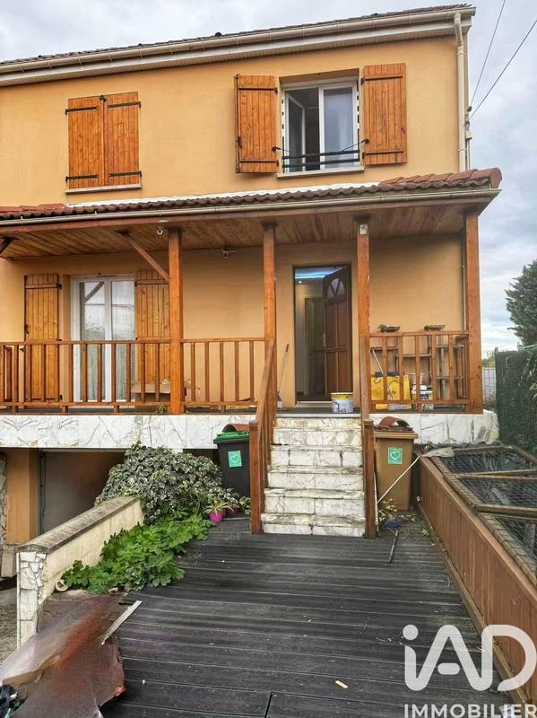 Maison - 101 m² - 4 pièces