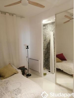 Chambre - 12 m² - 1 pièce