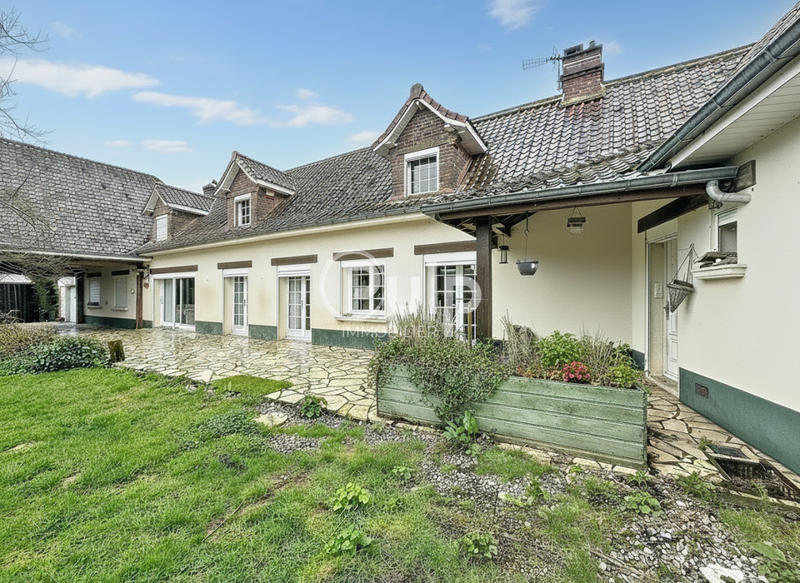 Longère - 221 m² - 11 pièces