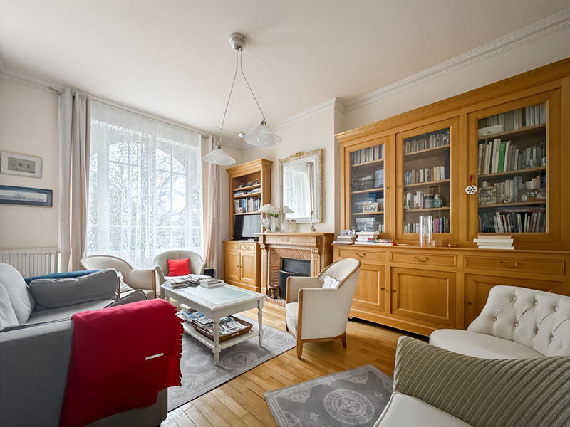 Maison - 152 m² - 7 pièces