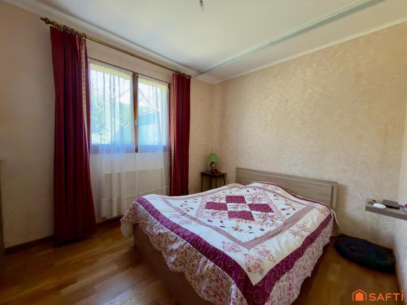 Maison - 83 m² - 5 pièces