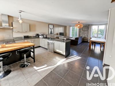 Maison - 117 m² - 5 pièces